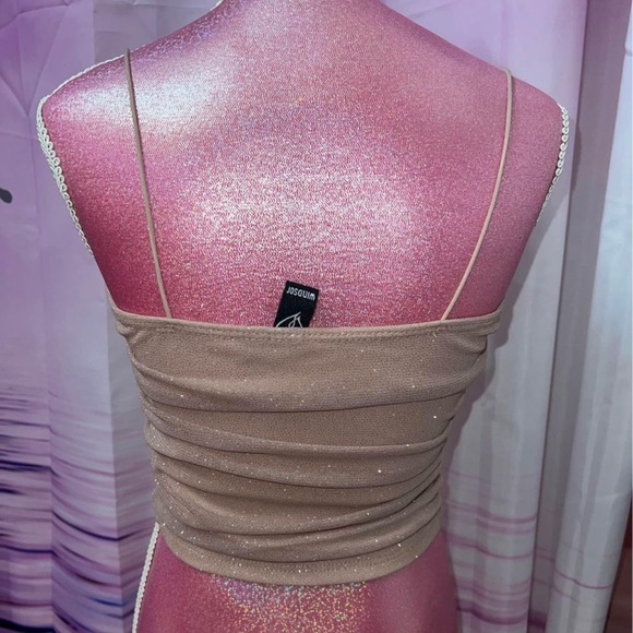 muted pink nude sparkly top - Picture 3 of 3
